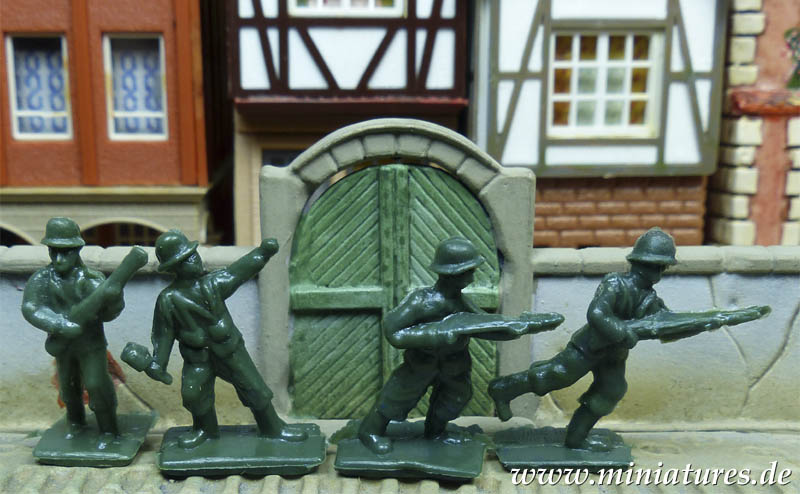 Deutsche Infanterie, 1:76 Figuren Airfix-Reproduktionen 1705 made in Hongkong