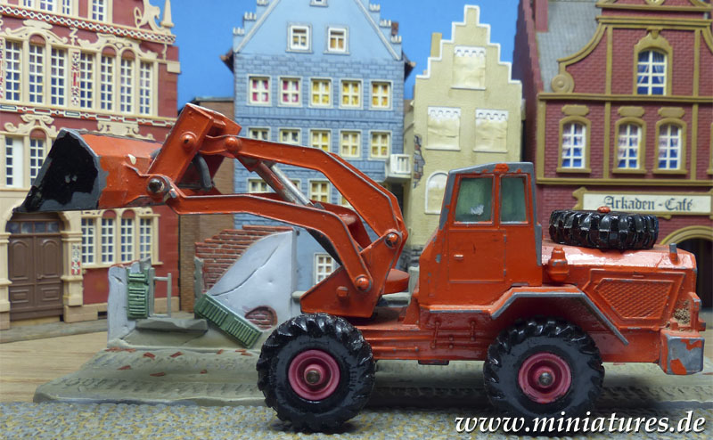 Schwenklader Hatra SL 125, 1:56 Matchbox K3.