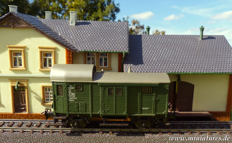 Güterzuggepäckwagen.